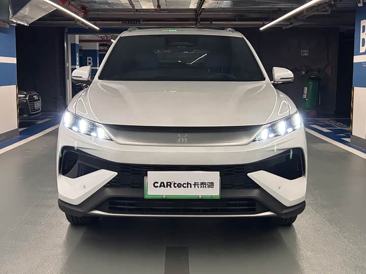 BYD Song Pro Hybrid, 2025 — фото 2 из 9