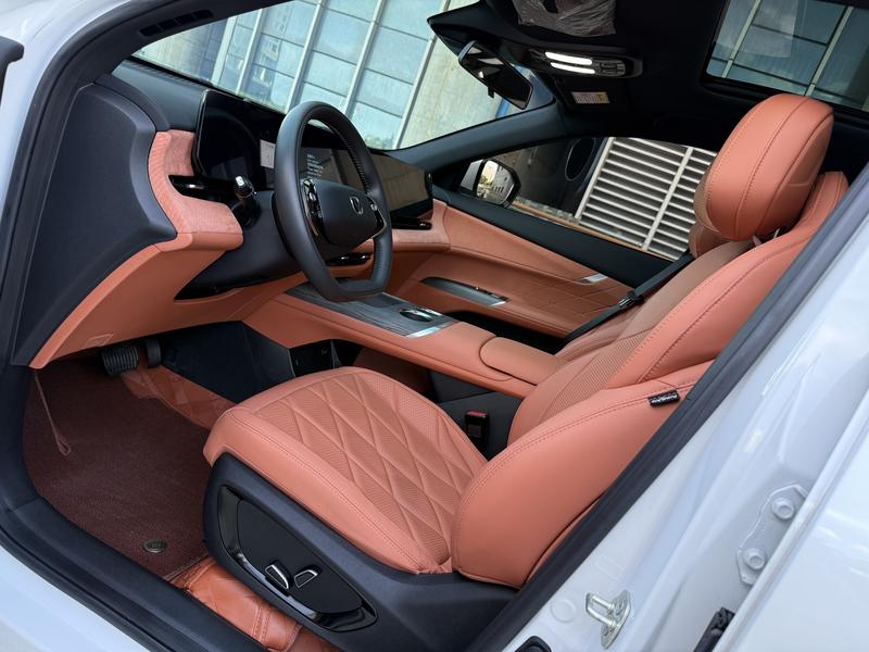 Changan CS75 Plus, 2025 — фото 8 из 10