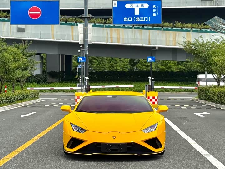 Lamborghini Huracán, 2022 — купить в Белгороде под ключ