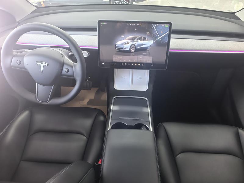 Tesla Model Y, 2024 — фото 7 из 11