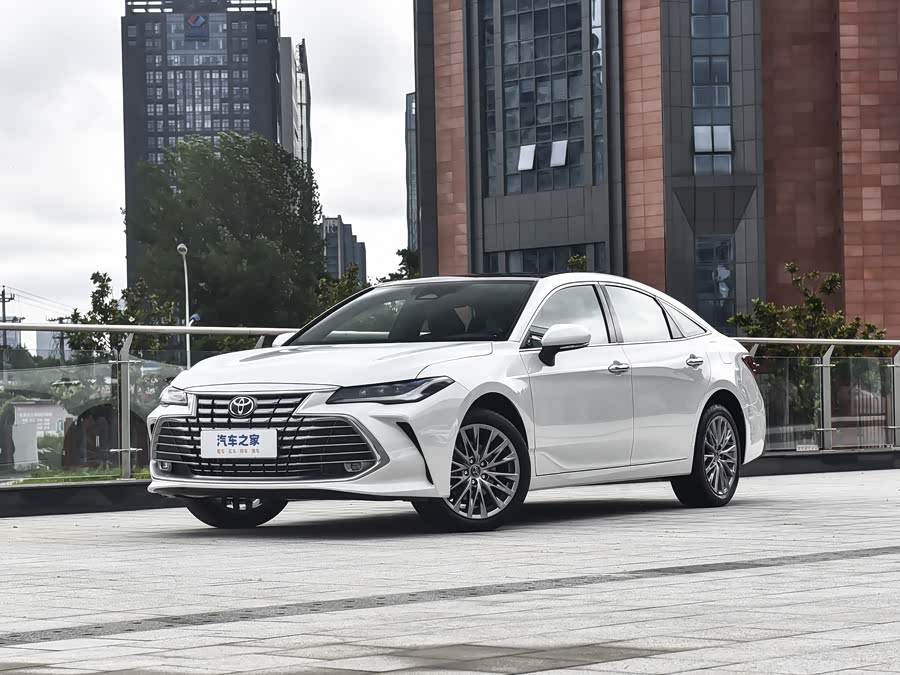 Toyota Avalon, 2026 — купить в Ярославле под ключ