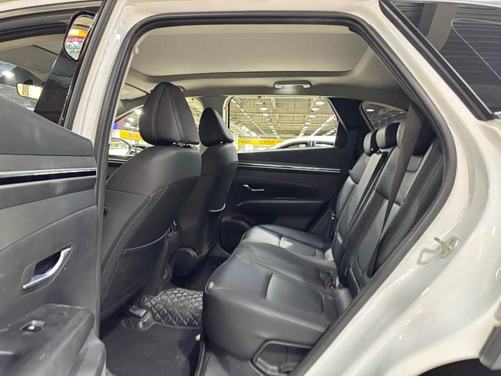 Hyundai Tucson L, 2021 — фото 8 из 9