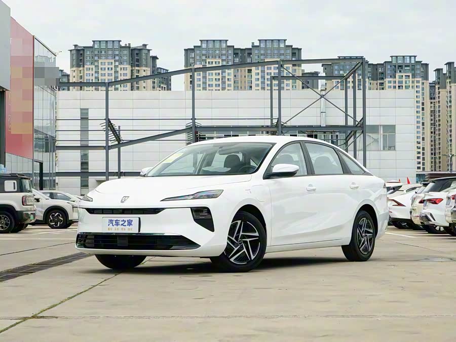 Roewe E6, 2026 — купить в Владимире под ключ