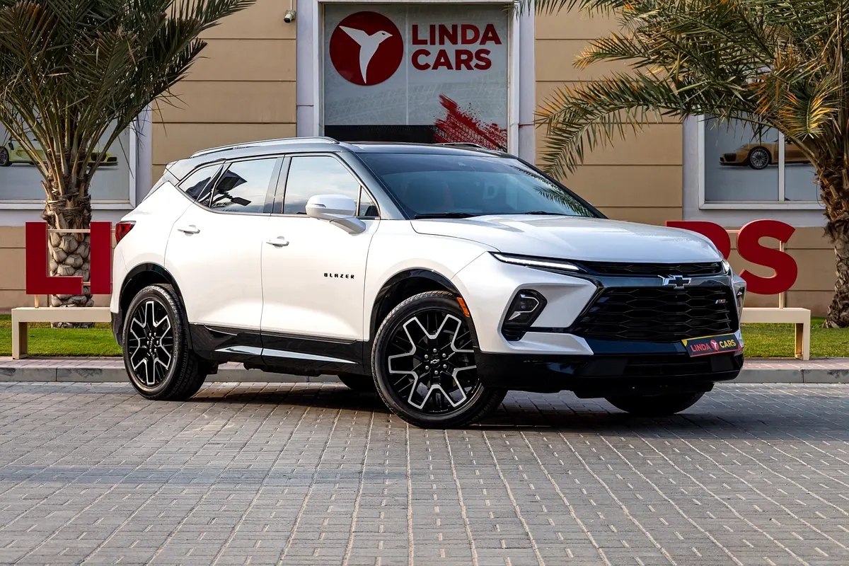 Chevrolet Blazer, 2024 — фото 2 из 10
