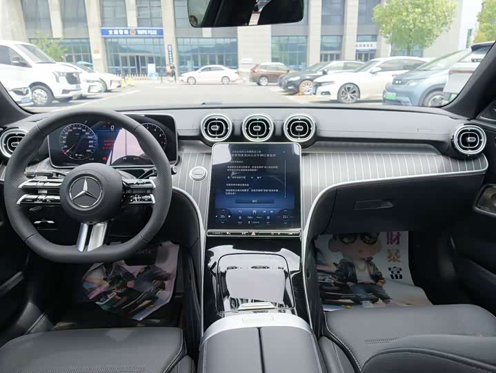 Mercedes-Benz C-Class, 2026 — фото 5 из 9