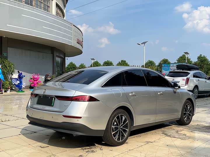 Roewe D7, 2024 — фото 6 из 9