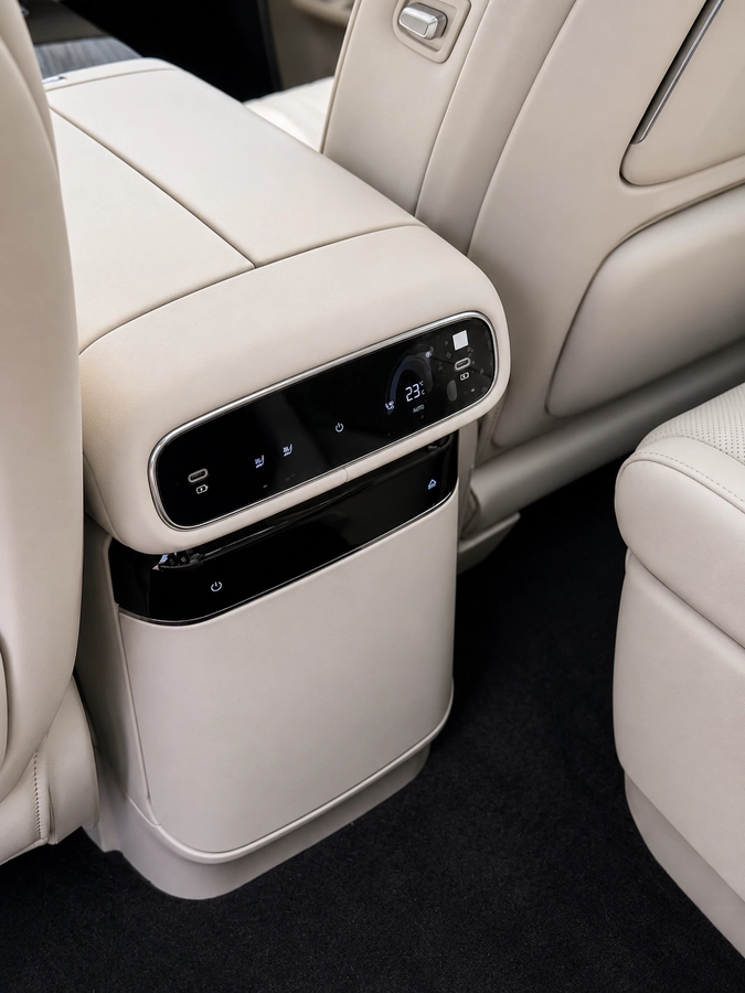 Geely Galaxy M9, 2026 — фото 4 из 7