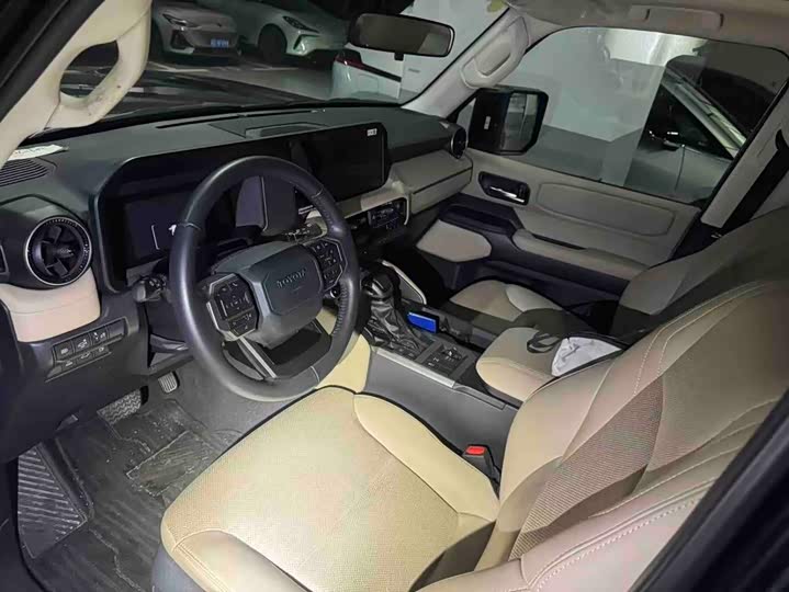 Toyota Prado, 2024 — фото 3 из 7