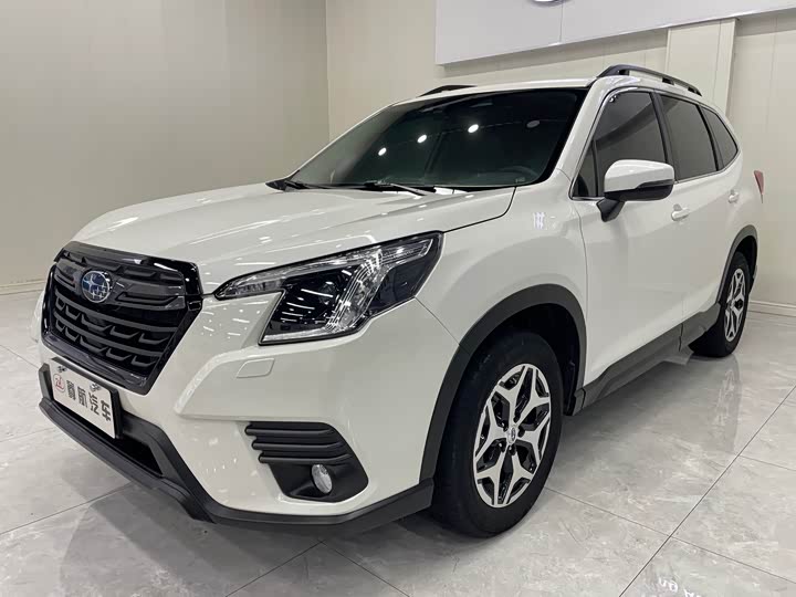 Subaru Forester, 2023 — фото 4 из 9