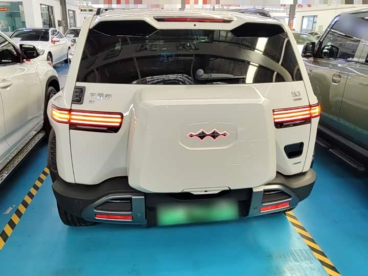 BYD FangChengBao Titanium 3 (Tai 3), 2025 — фото 6 из 9