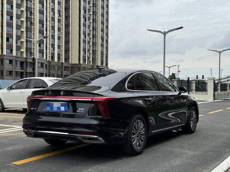Hongqi H5, 2025 — фото 6 из 10