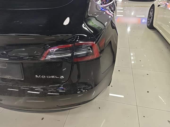Tesla Model 3, 2022 — фото 8 из 9