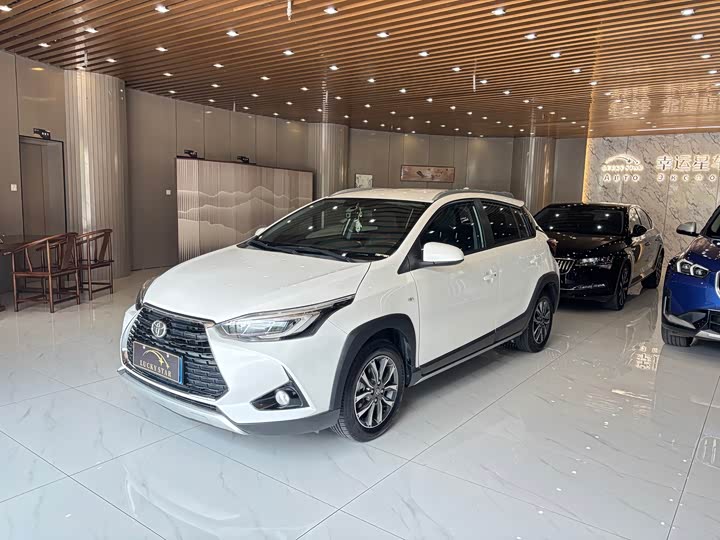 Toyota Yaris L Hatchback, 2022 — купить в Тольятти под ключ
