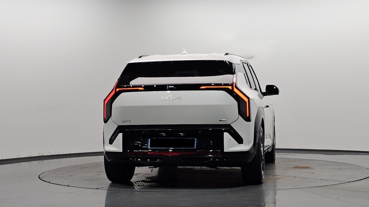 Kia EV3, 2025 — фото 4 из 12