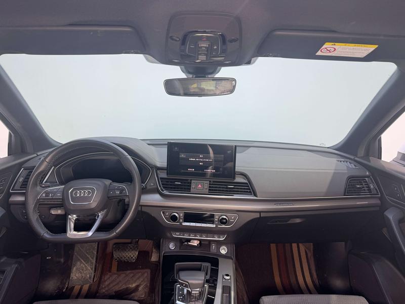 Audi Q5L Sportback, 2023 — фото 6 из 11