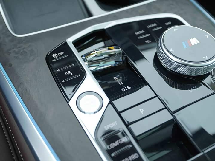 BMW X5, 2024 — фото 9 из 9