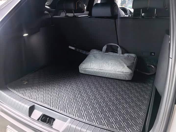 BYD Song Plus Hybrid/EV, 2022 — фото 4 из 9