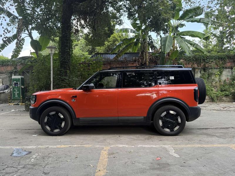 Ford Bronco Hybrid/EV, 2025 — фото 4 из 12