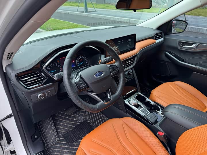 Ford Escape, 2021 — фото 4 из 9