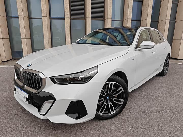 BMW 5 Series, 2025 — купить в Пензе под ключ