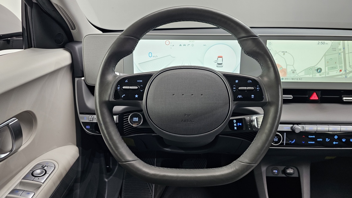 Hyundai Ioniq 5, 2021 — фото 12 из 12
