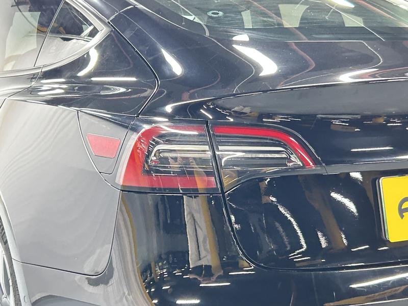 Tesla Model 3, 2022 — фото 10 из 12