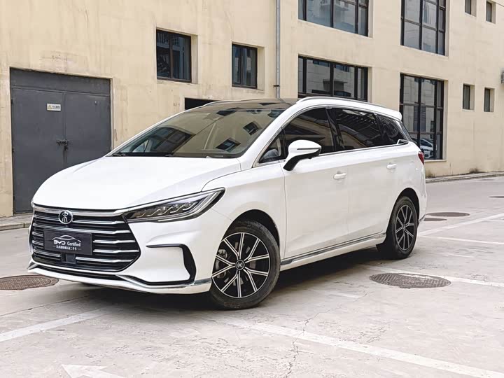 BYD Song Max Hybrid, 2021 — купить в Самаре под ключ