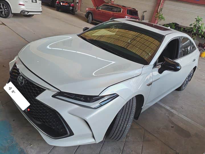 Toyota Avalon, 2024 — купить в Перми под ключ