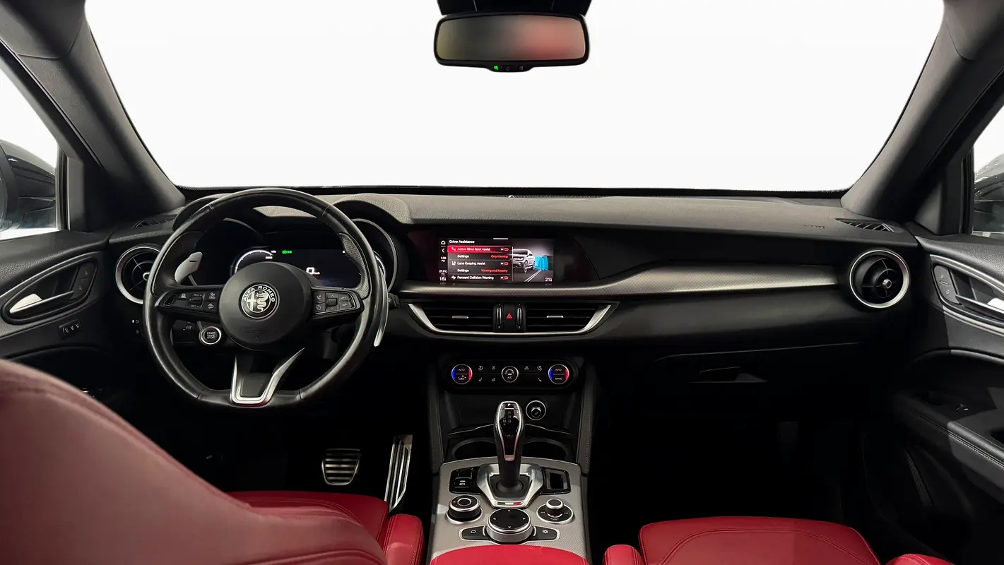 Alfa Romeo Stelvio, 2024 — фото 9 из 10