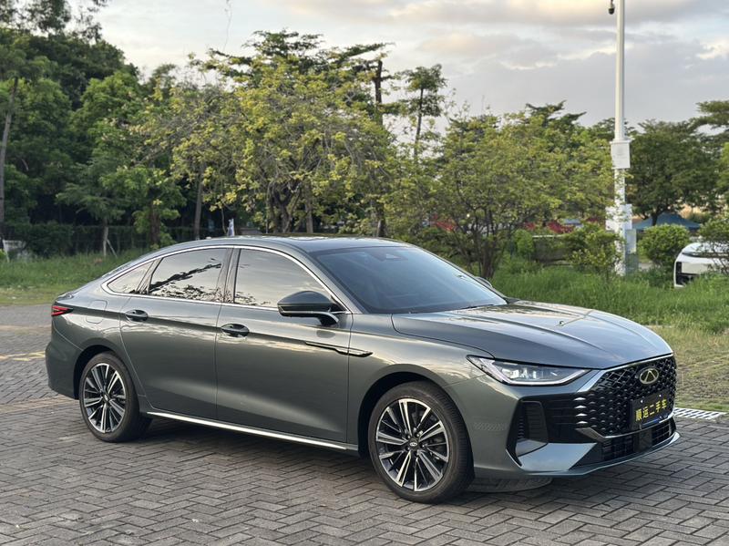 Chery Arrizo 8 Pro, 2025 — фото 3 из 12