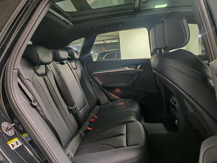 Audi Q5L, 2025 — фото 8 из 9