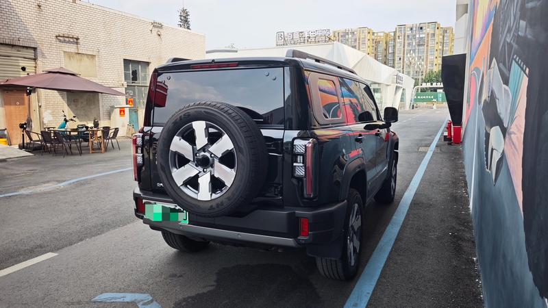 BAIC Beijing BJ40 Hybrid, 2025 — фото 7 из 12