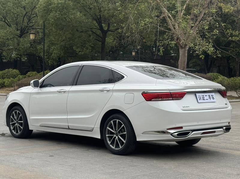 Geely Emgrand GT, 2022 — фото 4 из 11