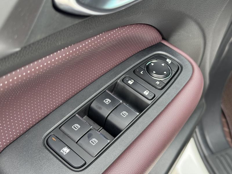 GAC Trumpchi M6, 2025 — фото 12 из 12