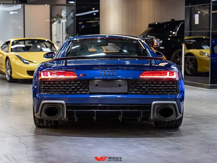 Audi R8, 2023 — фото 5 из 9