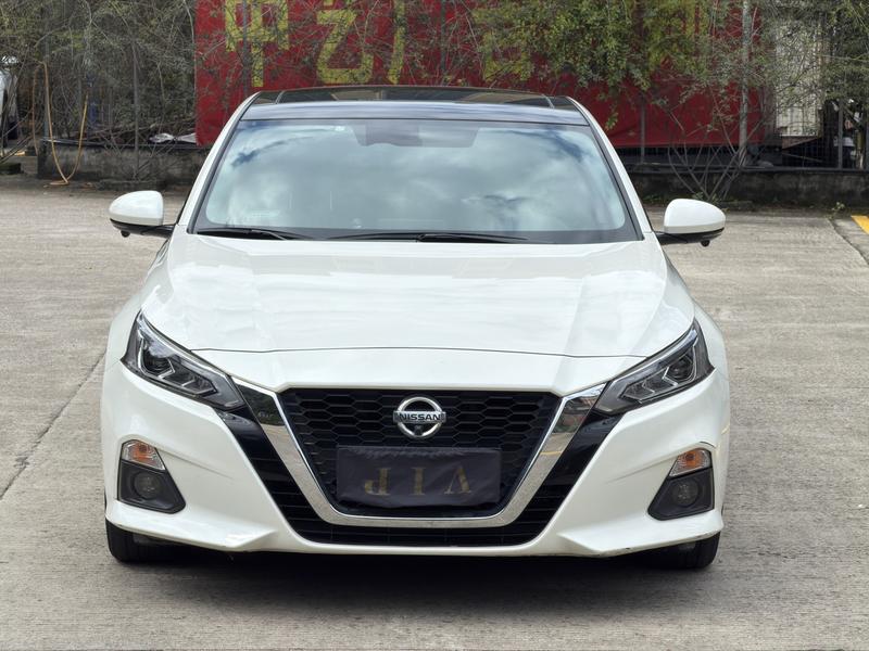 Nissan Teana, 2022 — фото 2 из 10