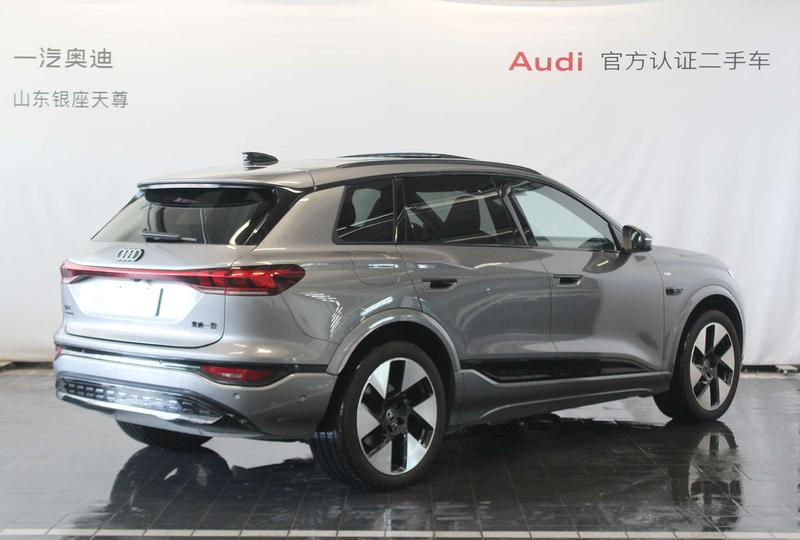 Audi Q6L e-tron, 2025 — фото 4 из 11