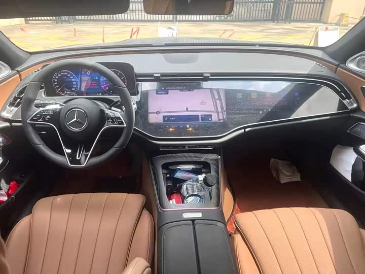 Mercedes-Benz E-Class, 2025 — фото 5 из 7