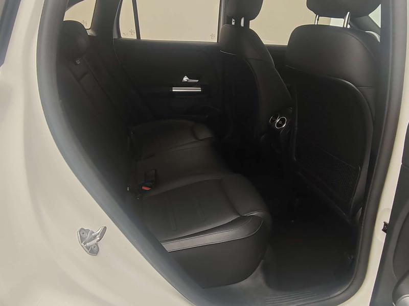 Mercedes-Benz GLA-Class, 2021 — фото 12 из 12