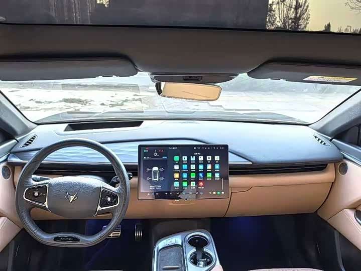 BAIC Arcfox Alpha T5, 2025 — фото 4 из 9
