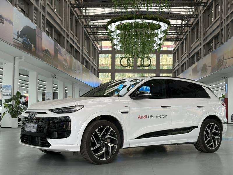 Audi Q6L e-tron, 2025 — купить в Нижнем Новгороде под ключ