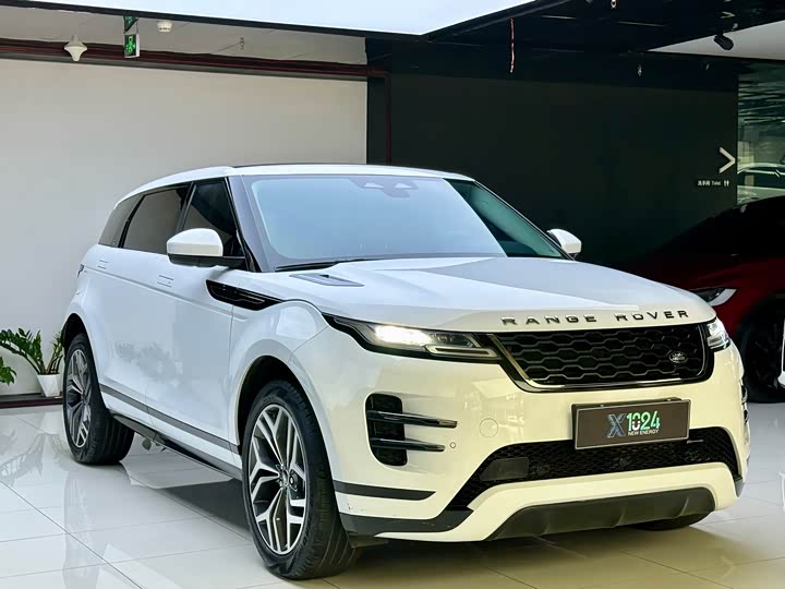 Land Rover Range Rover Evoque L Hybrid, 2023 — фото 3 из 9