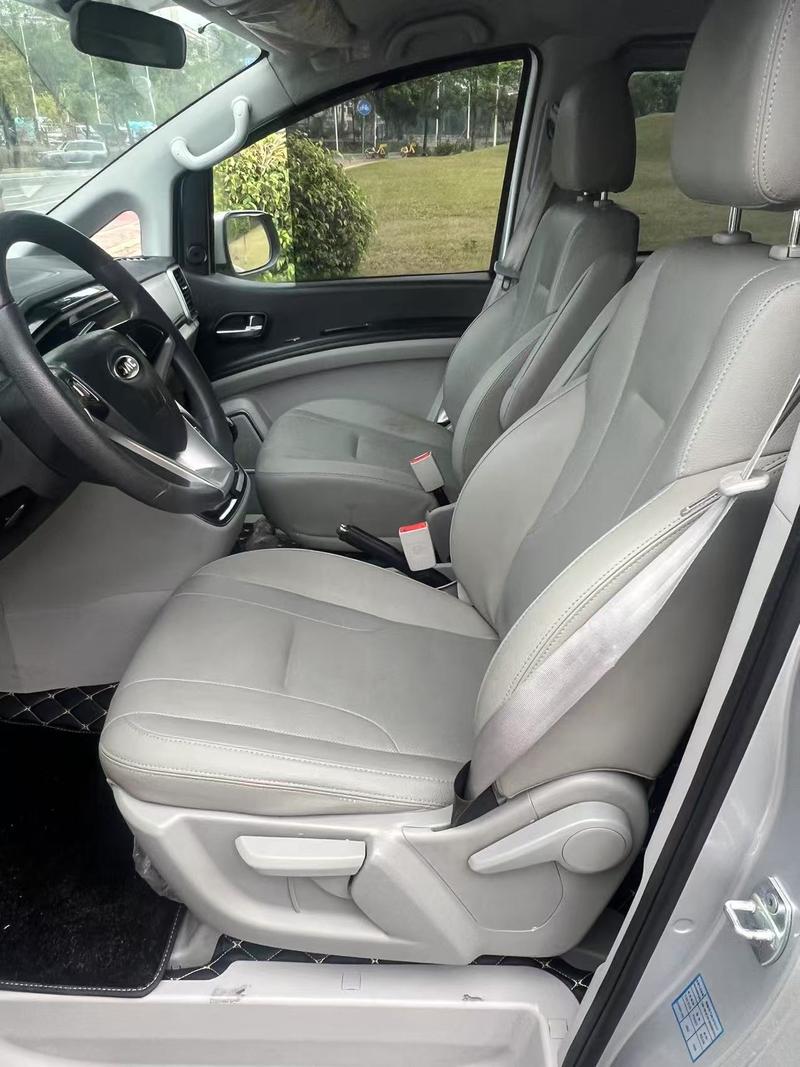 JAC Refine M4, 2022 — фото 8 из 11