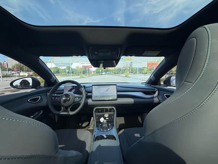 BYD Seal 06 GT, 2025 — фото 8 из 9