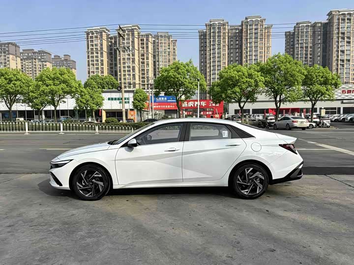 Hyundai Elantra N line, 2025 — фото 3 из 9