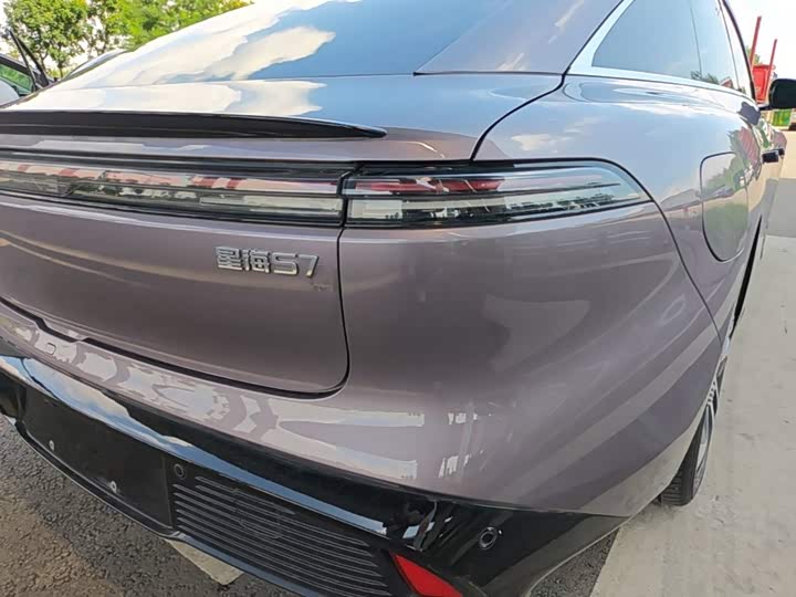 Dongfeng Forthing Xinghai S7, 2025 — фото 8 из 9