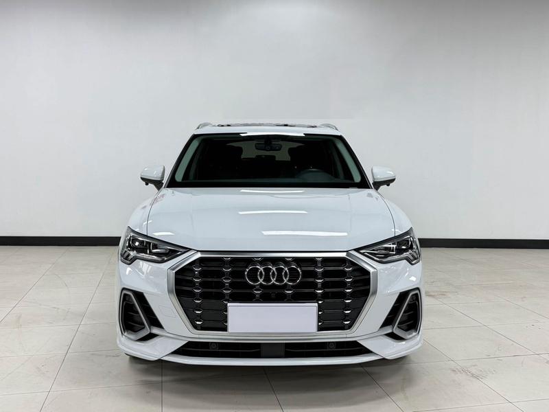 Audi Q3, 2021 — фото 2 из 12