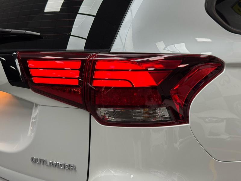 Mitsubishi Outlander, 2021 — фото 8 из 12