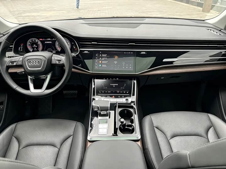 Audi Q7, 2023 — фото 6 из 9
