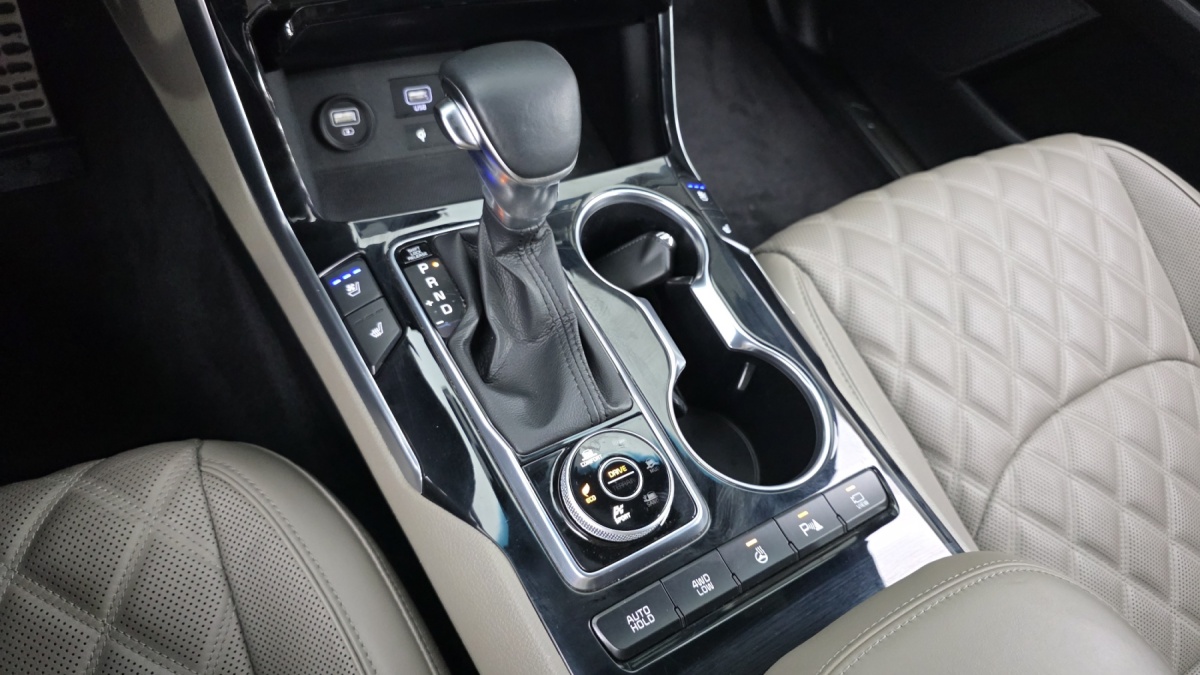 Kia Mohave, 2023 — фото 9 из 12